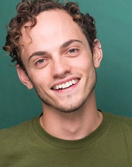 Diễn viên Evan Stern