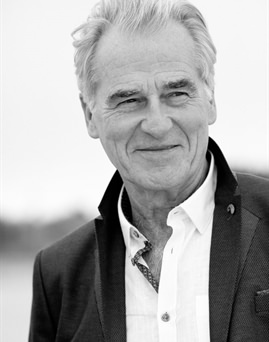 Diễn viên Tim Ahern