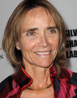 Đạo diễn Mary Lambert